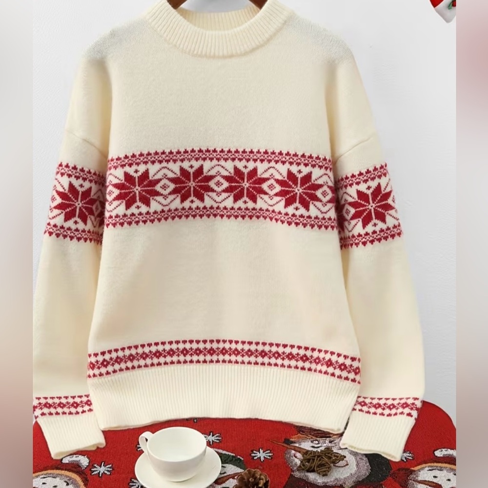 Apres Snowflake Fair Isle Sweater - Picture 4 of 14